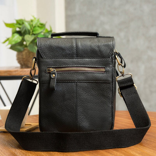 Angelo Ricci™ Casual Design Tablet Size Leather Crossbody Bag