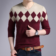 Angelo Ricci™ Diamonds Pattern V-Neck Knitted Pullover