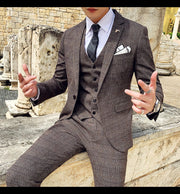 Angelo Ricci™ Tailored Viscose Elegant Plaid British 3 Piece Suit