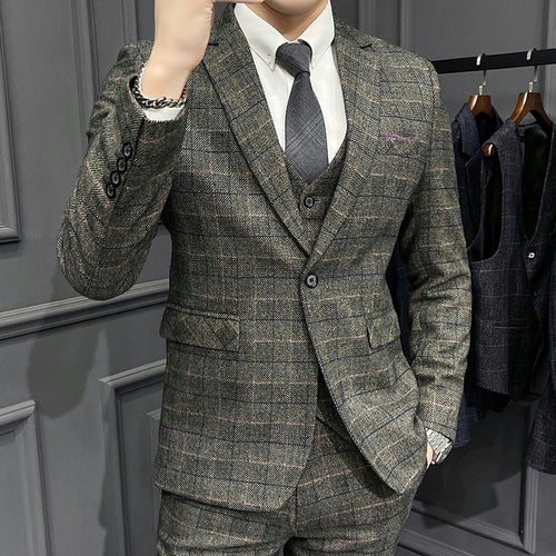 Angelo Ricci™ Designer Business Plaid 3 Piece England Suit