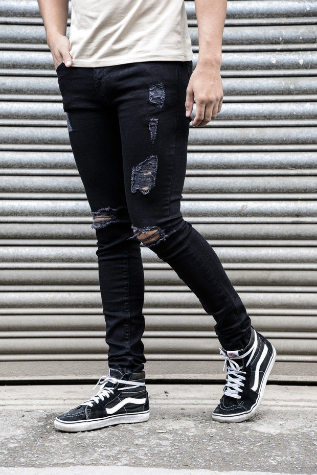 Angelo Ricci™ Spring Ripped Frayed Jeans